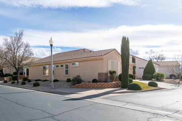 Property Slideshow image 3 of 23 | 4491 s cold river dr, St George, UT, 84790