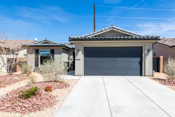 Property Slideshow image 2 of 43 | 416 w camino borde, Washington, UT, 84780
