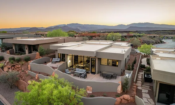 Property Slideshow image 3 of 69 | 2549 w sinagua trl 28, St George, UT, 84770