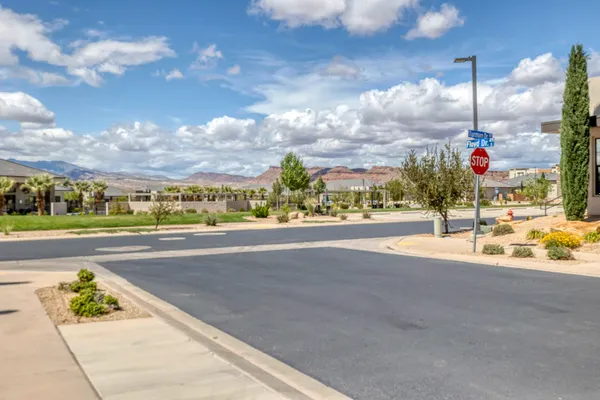 Property Slideshow image 3 of 36 | 1189 w floyd dr, St George, UT, 84790