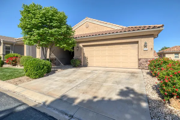 Property Slideshow image 2 of 30 | 4220 s hamlet hill dr, St George, UT, 84790