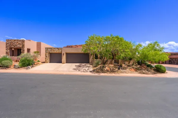 Property Slideshow image 2 of 87 | 3052 n snow canyon pkwy 183, St George, UT, 84770