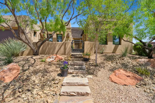 Property Slideshow image 3 of 87 | 3052 n snow canyon pkwy 183, St George, UT, 84770