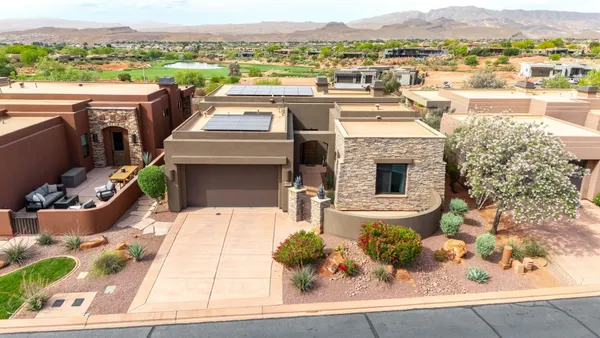 Property Slideshow image 2 of 64 | 2139 w cougar rock cir 145, St George, UT, 84770