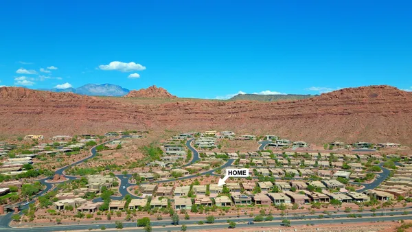 Property Slideshow image 2 of 39 | 2139 w cougar rock cir 142, St George, UT, 84770