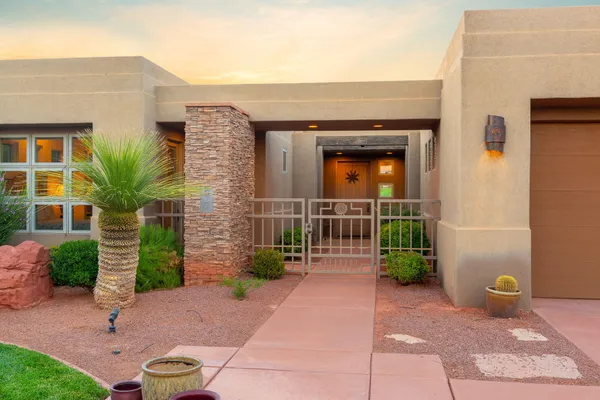 Property Slideshow image 3 of 54 | 2255 n tuweap dr 9, St George, UT, 84770
