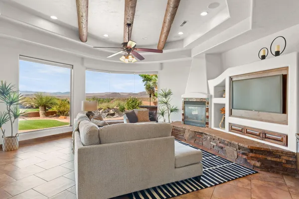 Property Slideshow image 3 of 45 | 3052 n snow canyon pkwy 6, St George, UT, 84770