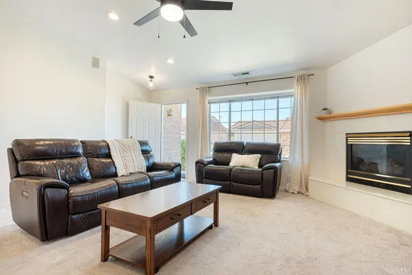 Property Slideshow image 2 of 40 | 1040 e 900 s 29, St George, UT, 84790