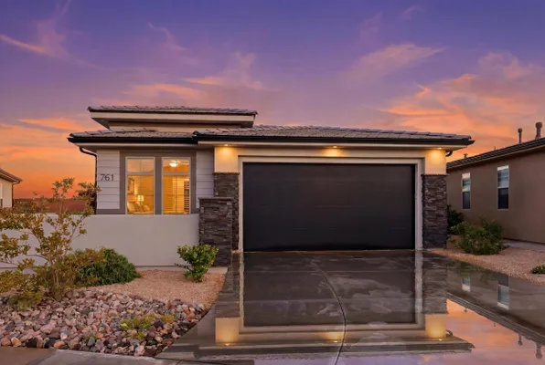 Property Slideshow image 2 of 38 | 761 n red coral ct 1026, Washington, UT, 84780