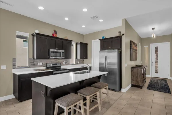 Property Slideshow image 2 of 31 | 1254 w hopewell dr, St George, UT, 84790
