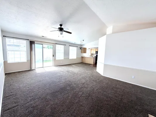 Property Slideshow image 3 of 9 | 1055 e 900 s 95, St George, UT, 84790