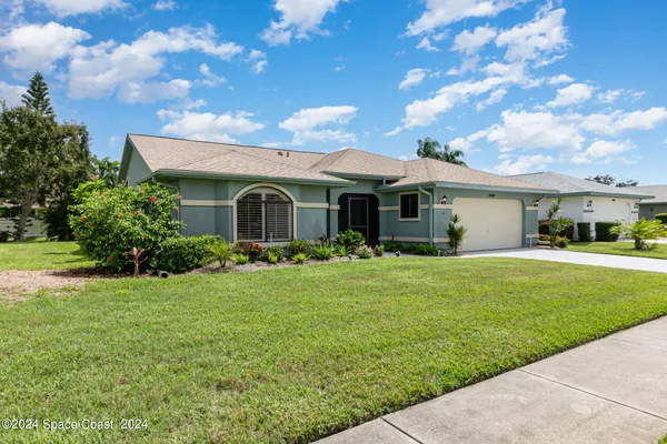 Property Slideshow image 3 of 46 | 1453 patriot dr, Melbourne, FL, 32940