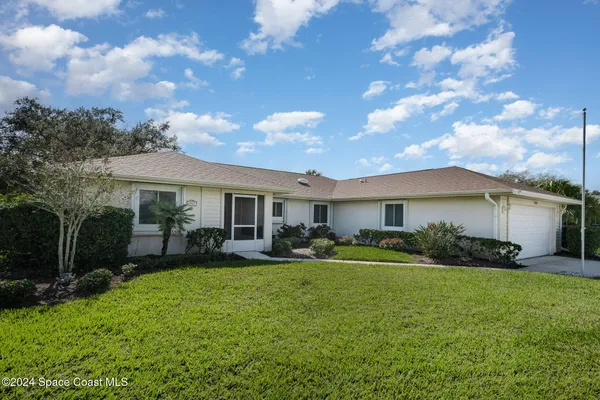 Property Slideshow image 3 of 40 | 1527 frontier dr, Melbourne, FL, 32940