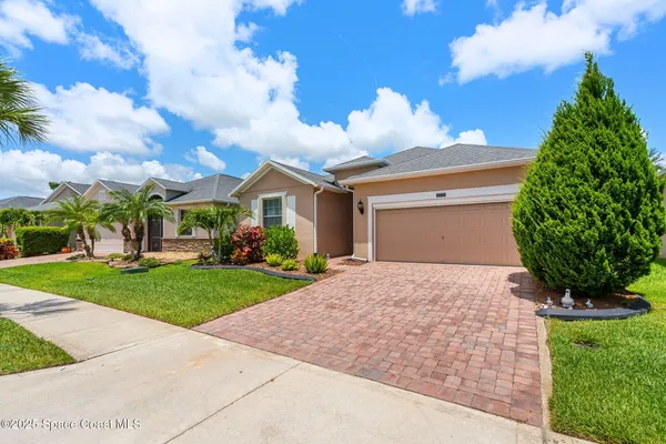 Property Slideshow image 3 of 56 | 6528 van ness dr, Melbourne, FL, 32940