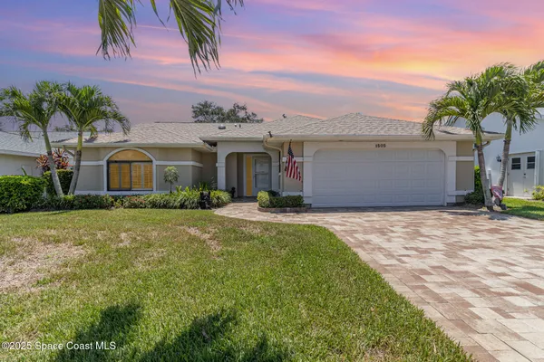 Property Slideshow image 2 of 39 | 1505 chesapeake ct, Melbourne, FL, 32940