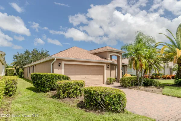 Property Slideshow image 2 of 39 | 6939 mcgrady dr, Melbourne, FL, 32940