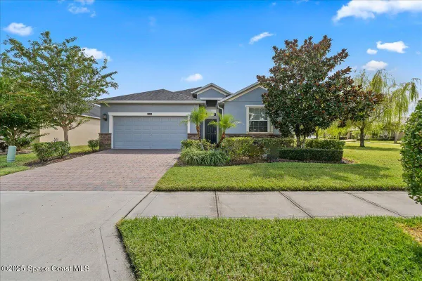 Property Slideshow image 2 of 31 | 3584 sansome cir, Melbourne, FL, 32940