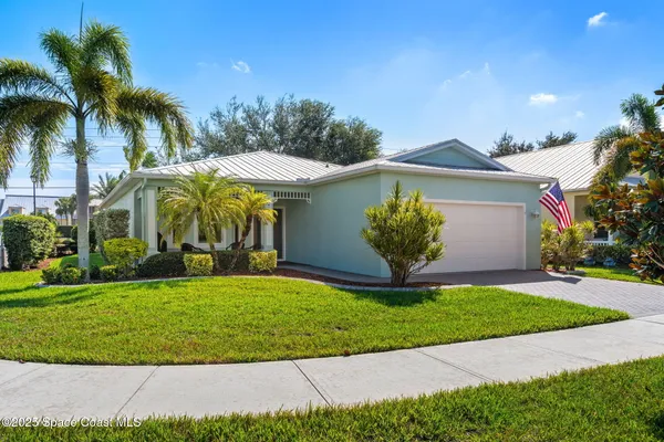 Property Slideshow image 2 of 49 | 4310 alamanda key dr, Melbourne, FL, 32901