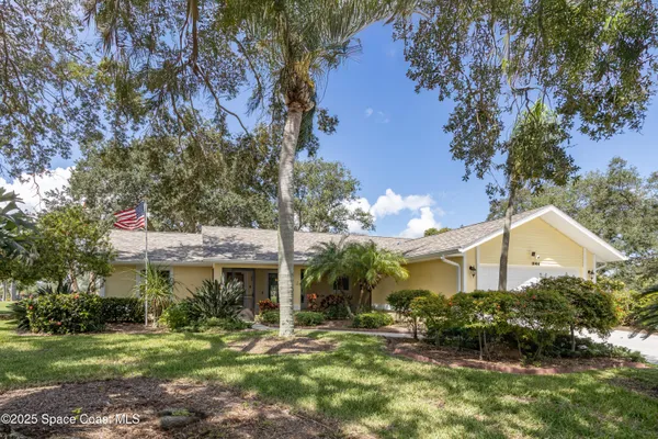 Property Slideshow image 2 of 53 | 1144 ironsides ave, Melbourne, FL, 32940