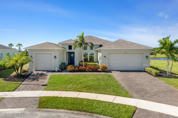 Property Slideshow image 3 of 84 | 2572 chapel bridge ln, Melbourne, FL, 32940