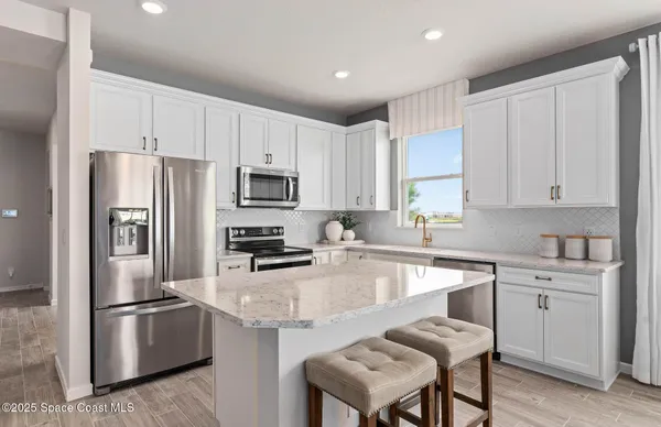 Property Slideshow image 3 of 25 | 3615 bubbles ct, Melbourne, FL, 32940