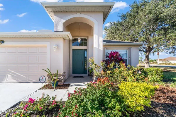 Property Slideshow image 2 of 53 | 1404 boca rio dr, Melbourne, FL, 32940