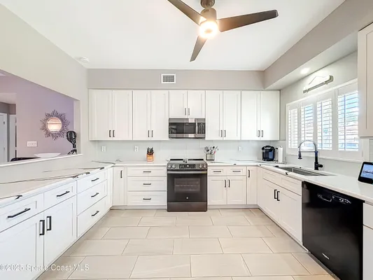 Property Slideshow image 3 of 55 | 5040 harmony cir apt 108, Vero Beach, FL, 32967