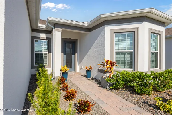 Property Slideshow image 2 of 29 | 2575 pine preserve ct, Saint Cloud, FL, 34771