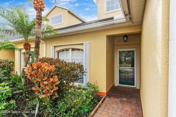 Property Slideshow image 3 of 50 | 2700 camberly cir, Melbourne, FL, 32940