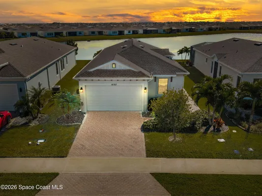 Property Slideshow image 2 of 54 | 1692 great belt cir, Melbourne, FL, 32940