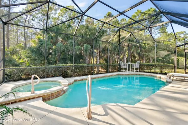 Property Slideshow image 3 of 51 | 933 stone lake dr, Ormond Beach, FL, 32174