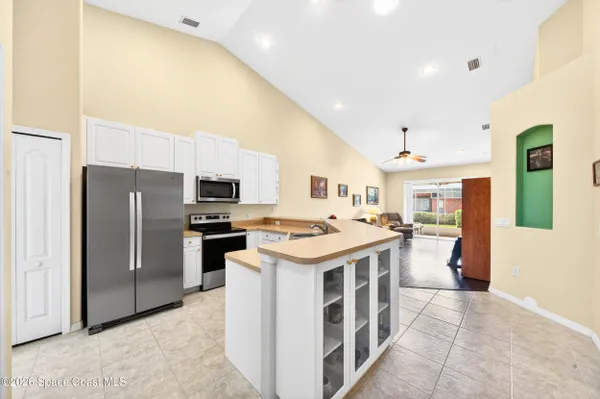 Property Slideshow image 2 of 33 | 2670 camberly cir, Melbourne, FL, 32940