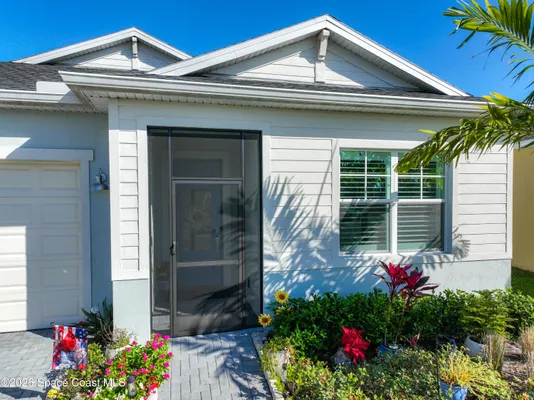 Property Slideshow image 3 of 63 | 821 antibes ct nw, Palm Bay, FL, 32907