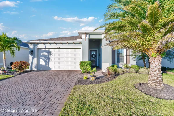 Property Slideshow image 2 of 39 | 2819 millennium cir, Melbourne, FL, 32940