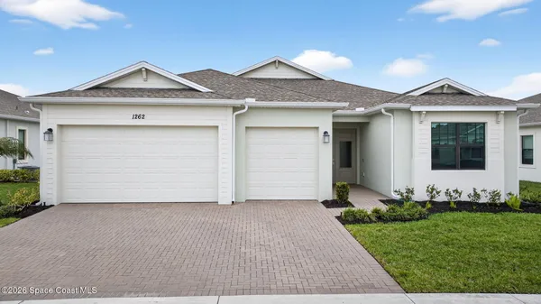Property Slideshow image 2 of 65 | 1262 great belt cir, Melbourne, FL, 32940
