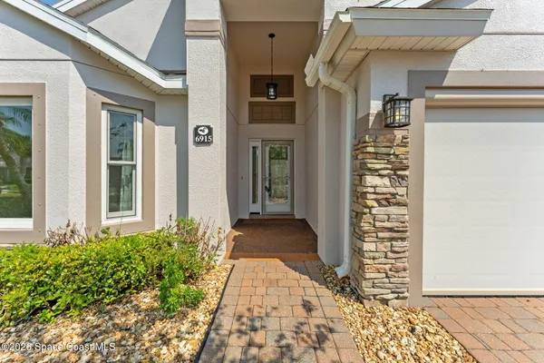 Property Slideshow image 3 of 45 | 6915 renshaw dr, Melbourne, FL, 32940