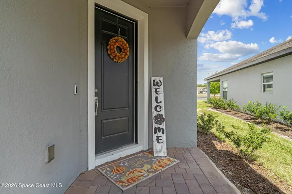 Property Slideshow image 2 of 55 | 3415 feathergrass ct, St. Cloud, FL, 34773