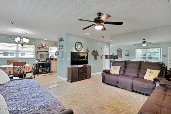 Property Slideshow image 3 of 32 | 5 vista gardens trl 202, Vero Beach, FL, 32962