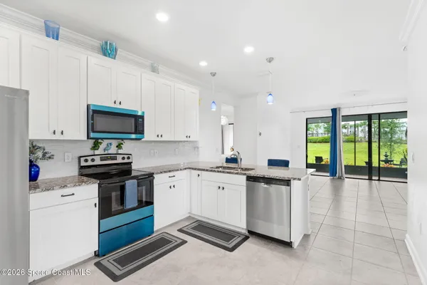 Property Slideshow image 3 of 31 | 2820 treasure cay ln, Melbourne, FL, 32940