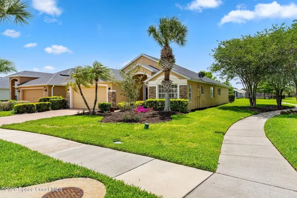 Property Slideshow image 2 of 46 | 6904 renshaw dr, Melbourne, FL, 32940