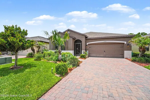 Property Slideshow image 3 of 26 | 4324 caladium cir, West Melbourne, FL, 32904