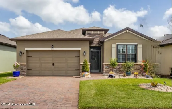 Property Slideshow image 2 of 49 | 4044 caladium cir, Melbourne, FL, 32904