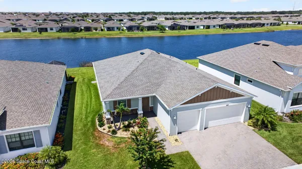 Property Slideshow image 2 of 77 | 1012 great belt cir, Melbourne, FL, 32940