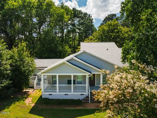 Property Slideshow image 2 of 55 | 135 weatherbend, Pittsboro, NC, 27312