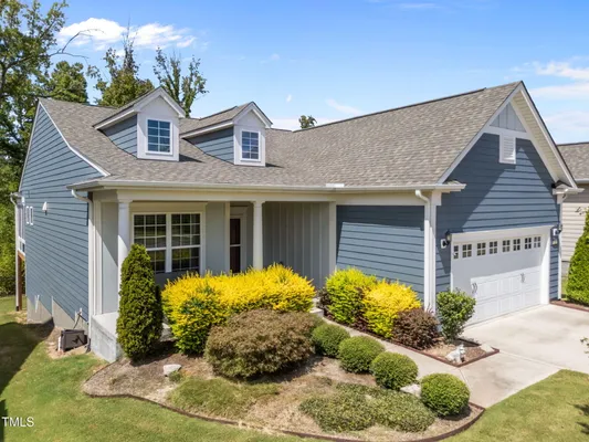 Property Slideshow image 2 of 54 | 2212 bloomsbury manor dr, Durham, NC, 27703