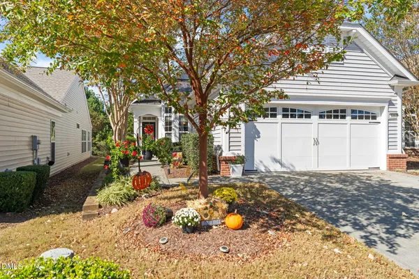 Property Slideshow image 2 of 41 | 335 bickerton ct, Cary, NC, 27519