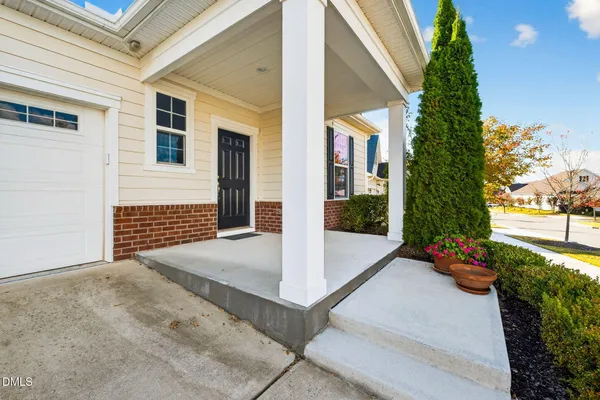 Property Slideshow image 3 of 49 | 1013 cadence ln, Durham, NC, 27703