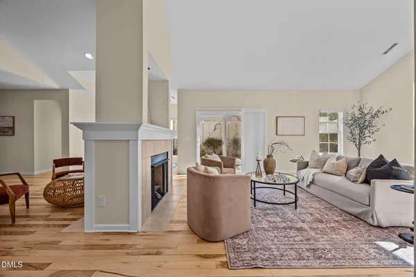 Property Slideshow image 3 of 29 | 5238 niagra dr # 5238, Chapel Hill, NC, 27517