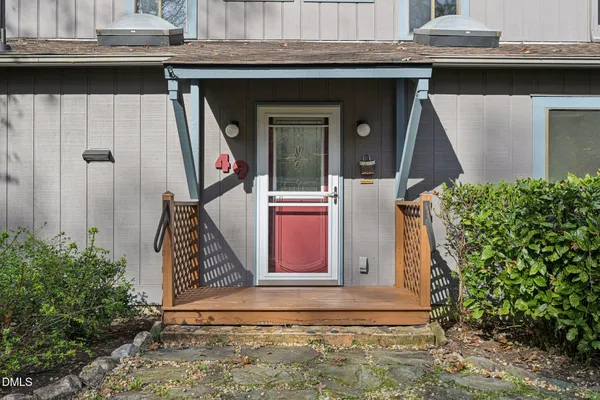 Property Slideshow image 2 of 28 | 49 trestle leaf, Pittsboro, NC, 27312