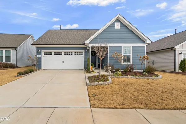 Property Slideshow image 2 of 101 | 484 steeplechase blvd, Clayton, NC, 27520